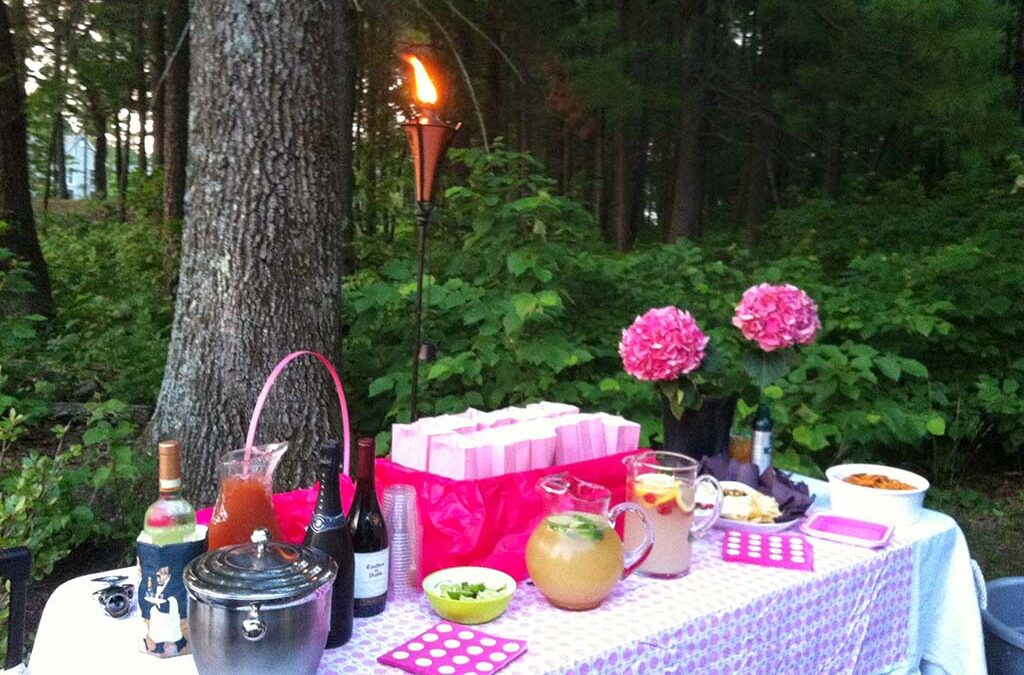 Unwind Under the Stars: Moms Night Backyard Movie Party